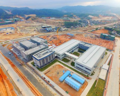 壯麗七十年·粵進(jìn)新時(shí)代 | 紫金縣 全域全面“融灣”，建設(shè)兩大重要承載地，夯實(shí)基礎(chǔ)軟件開(kāi)發(fā)新篇章